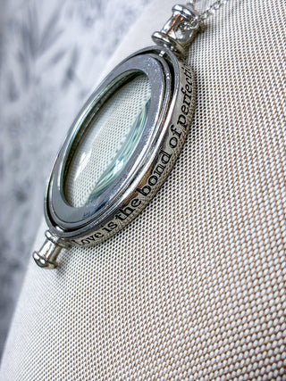 Silver Linings Magnifying Necklace