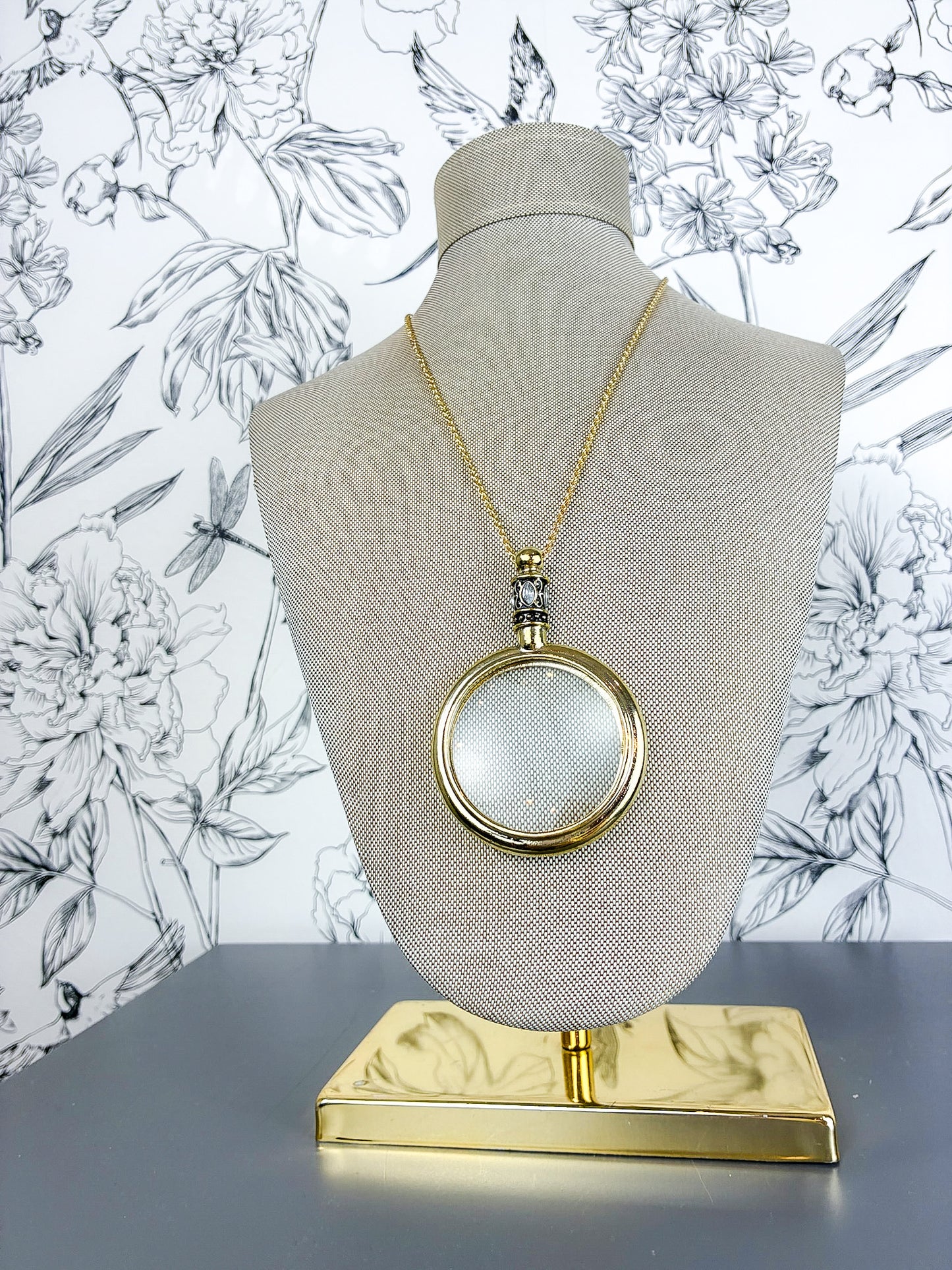 Gilded Glass Magnifying Necklace