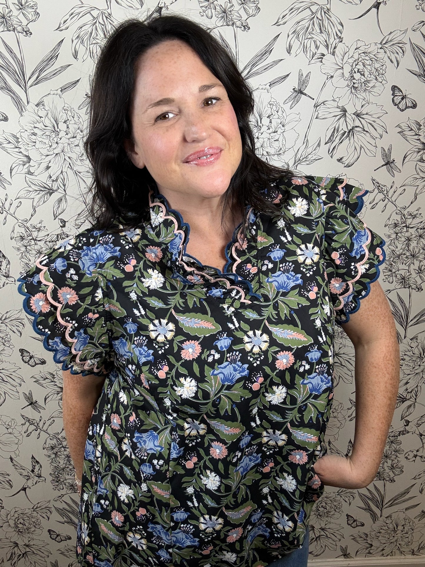 Floral Noir Flutter Curvy