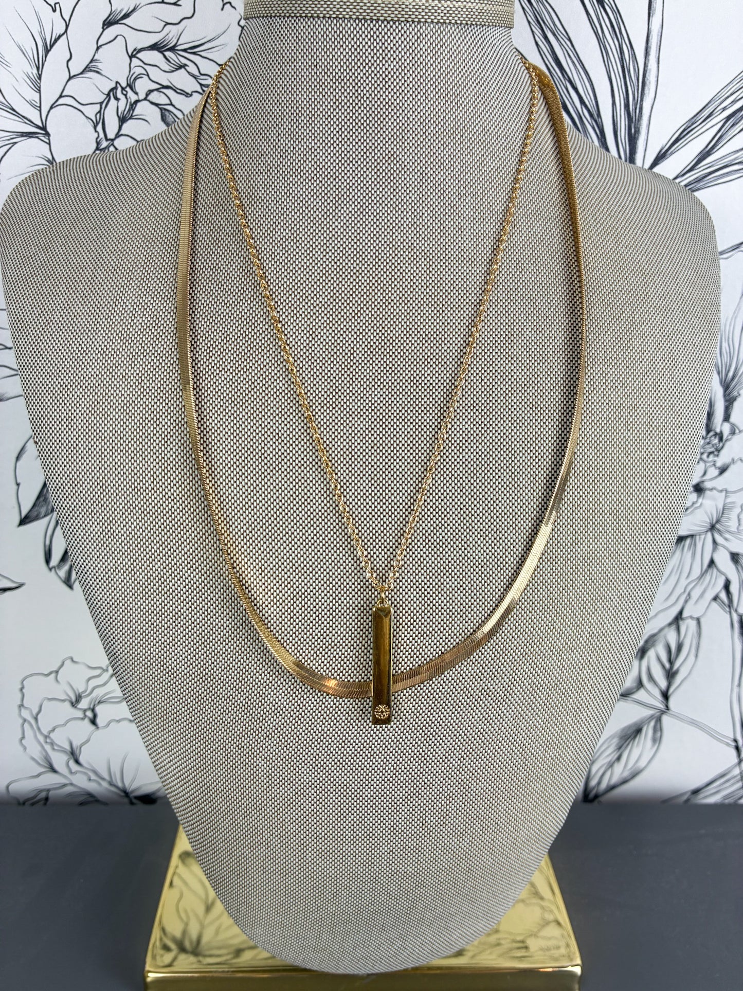 Kona Layered Game Day Necklace