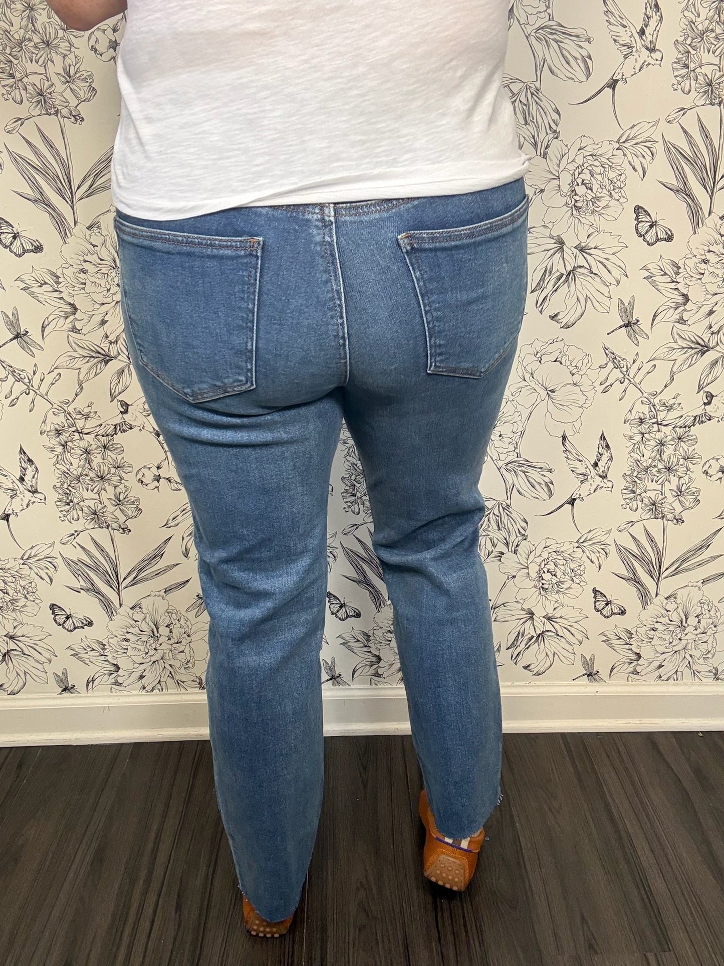 Kelsey Faux V-Welt Pockets