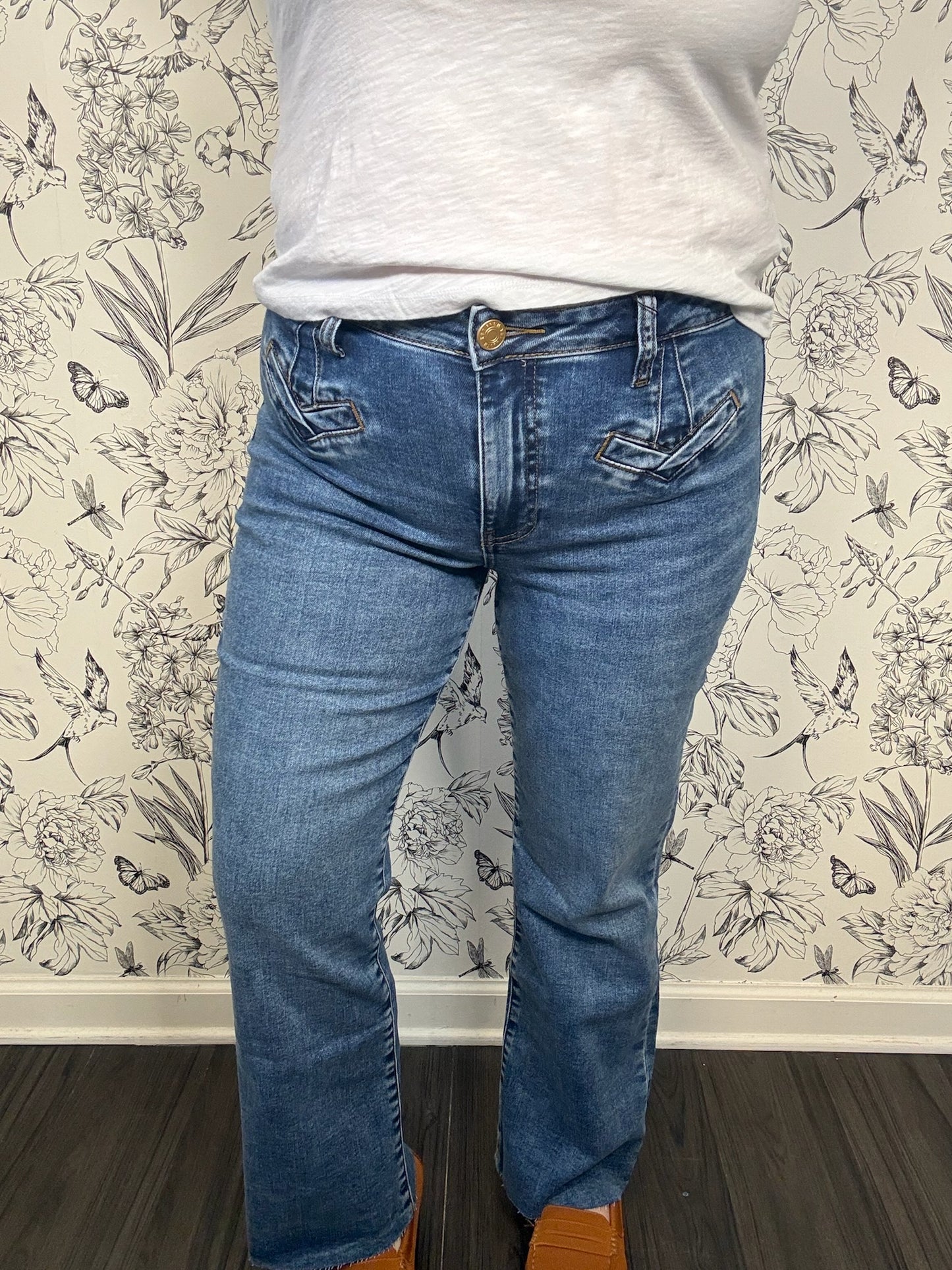 Kelsey Faux V-Welt Pockets