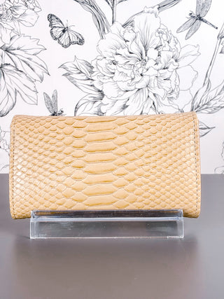 Bianca Faux Alligator Clutch | Ivory