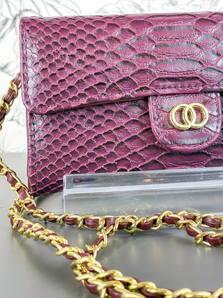 Bianca Faux Alligator Clutch | Burgundy
