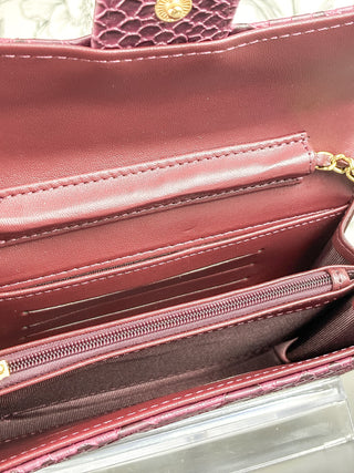 Bianca Faux Alligator Clutch | Burgundy