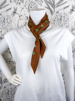 Triangle Scarf Dot | Brown