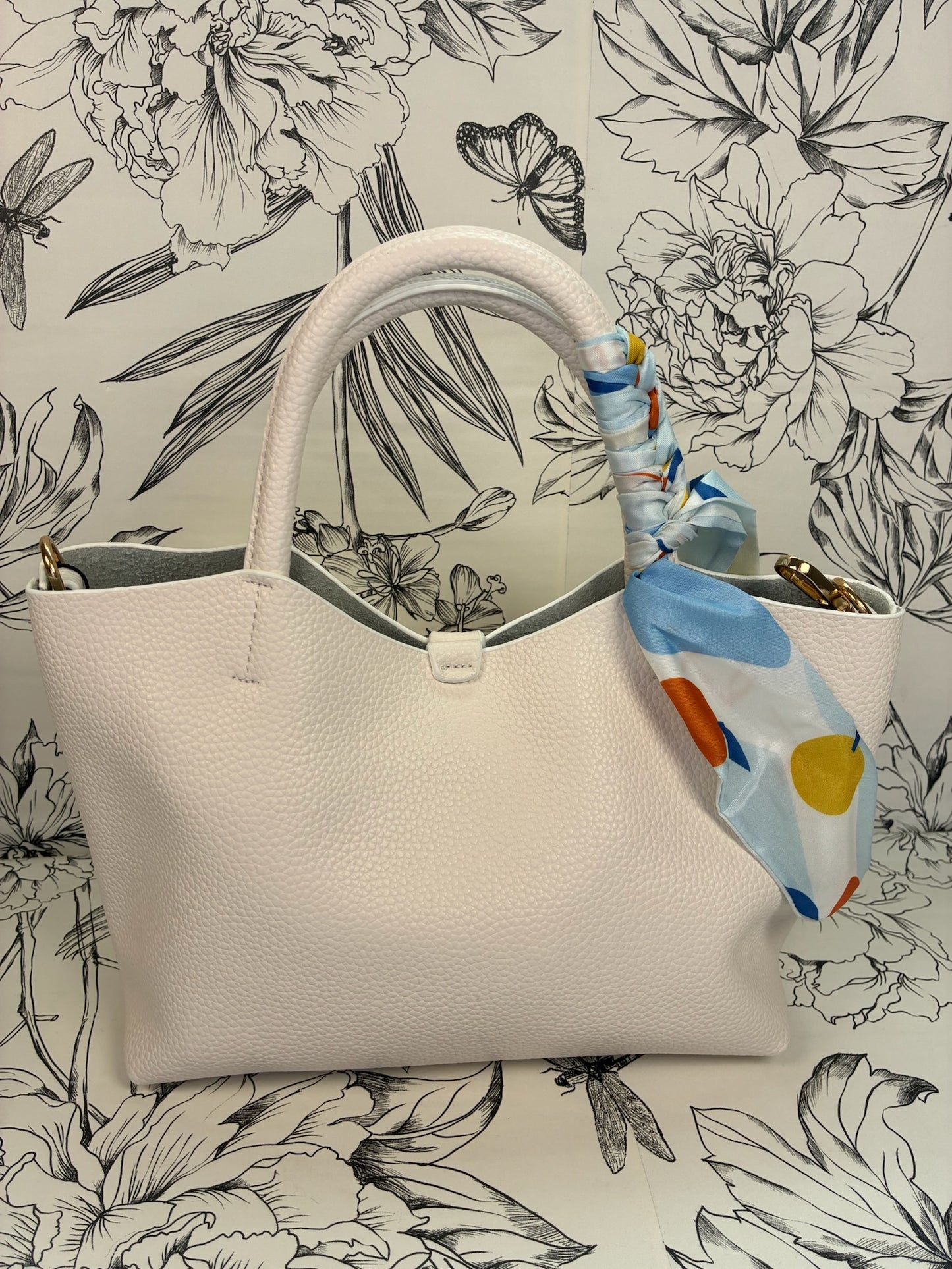 white venice bag
