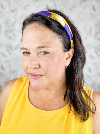 Mariposa Scarf in Purple & Gold