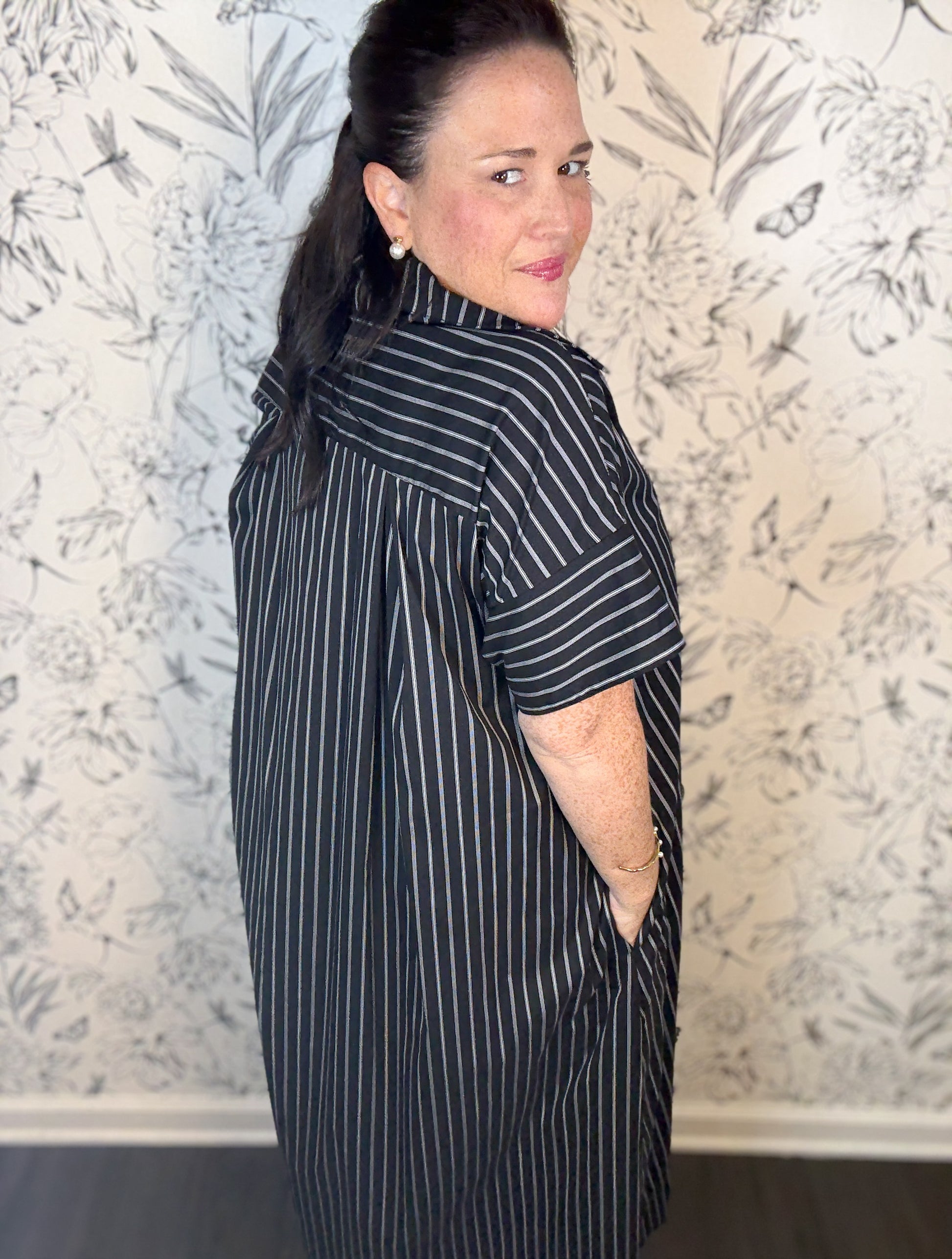 Manhattan Lines Midi - Best & Co. Boutique