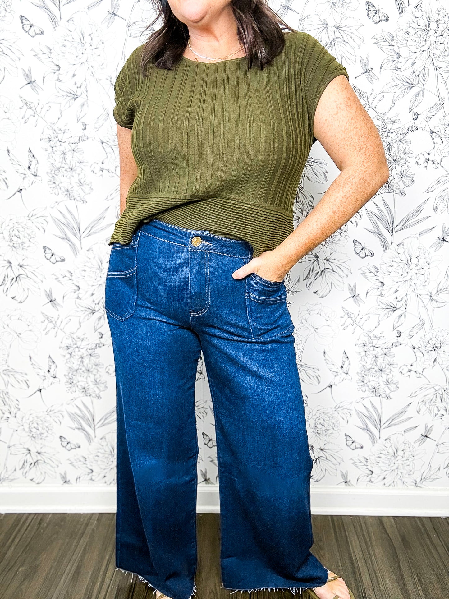 Meg Wide Leg | Director