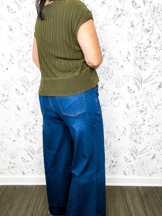 Meg Wide Leg | Director