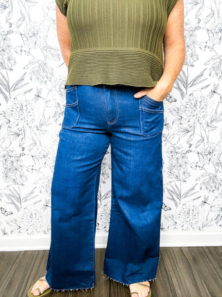 Meg Wide Leg | Director