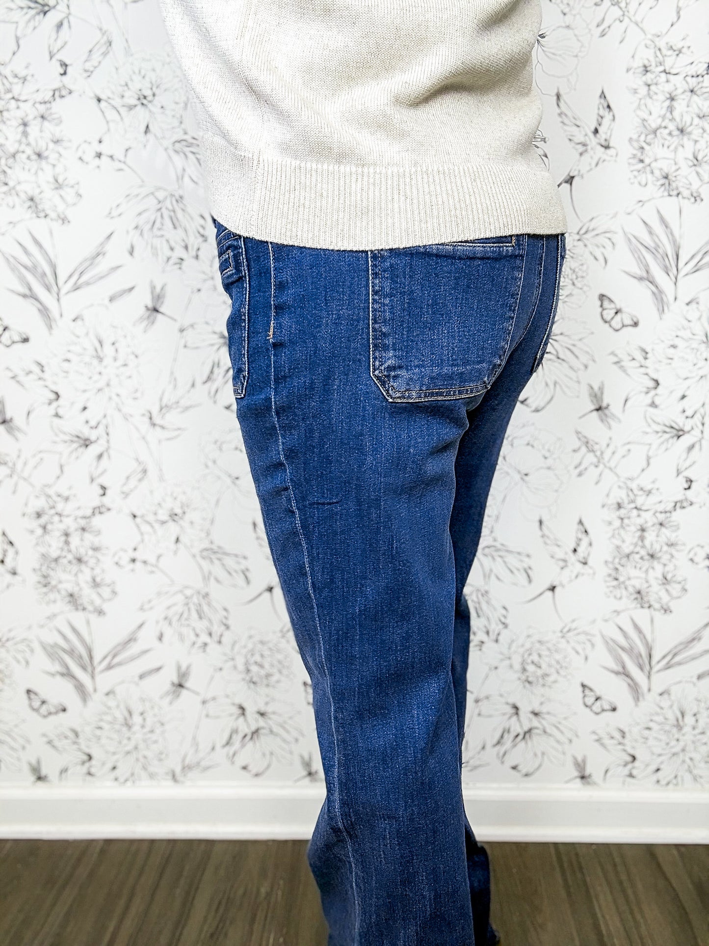 Ana High Rise Flare | Ravishing