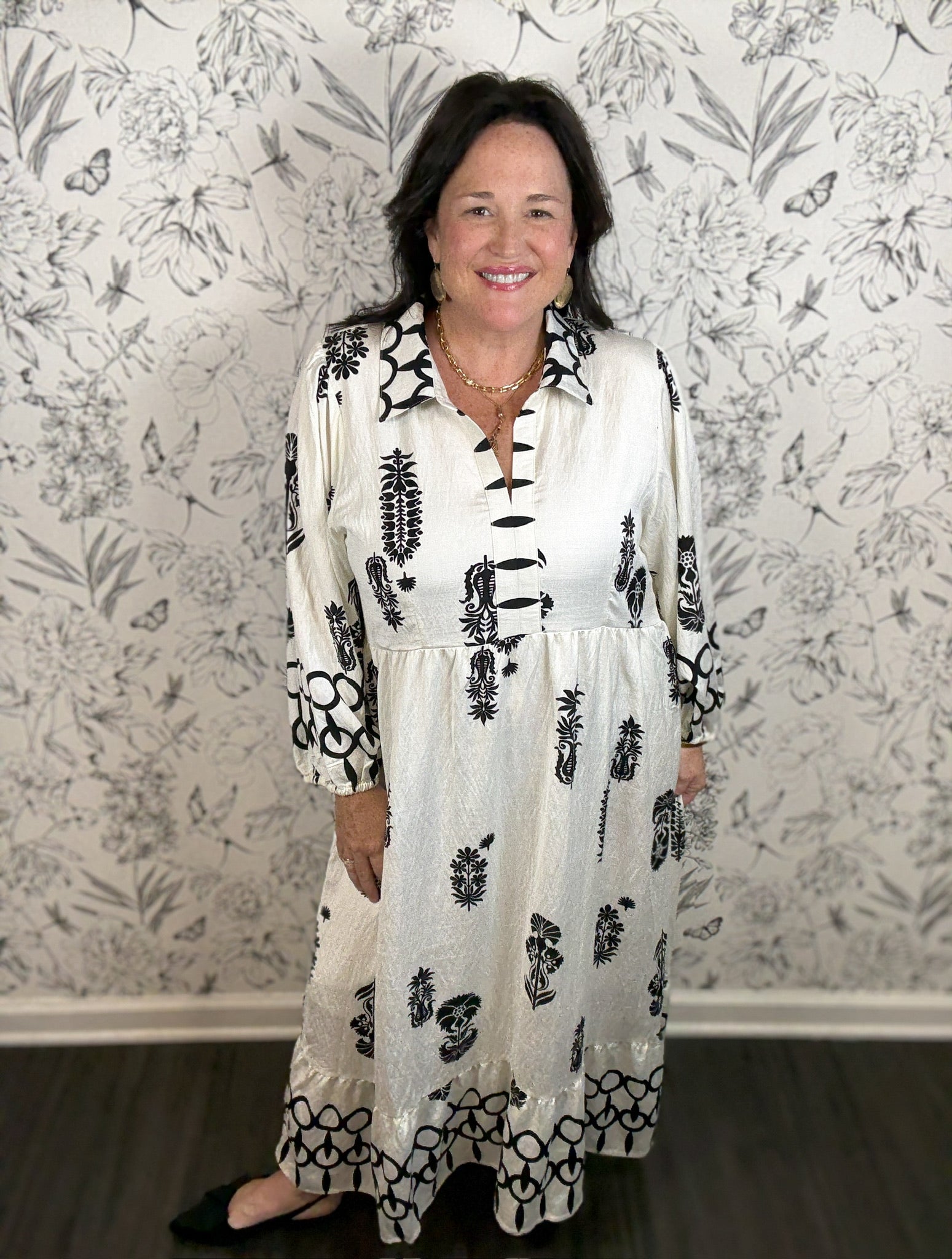 black white curvy midi dress UMGEE