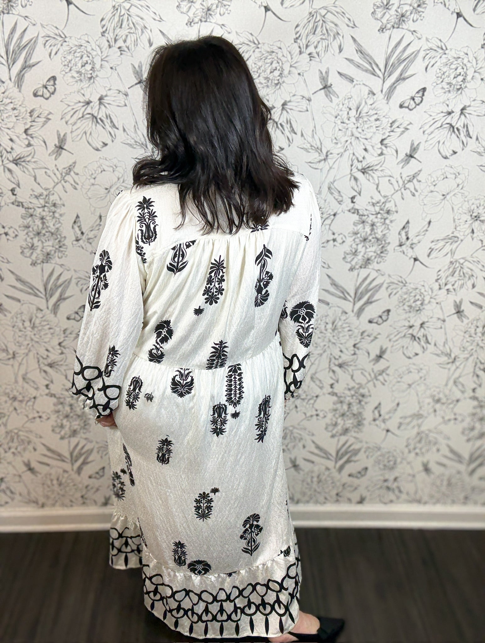 Flora Printed Midi Curvy - Best & Co. Boutique