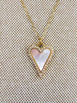 White Shell Heart Necklace | Gold
