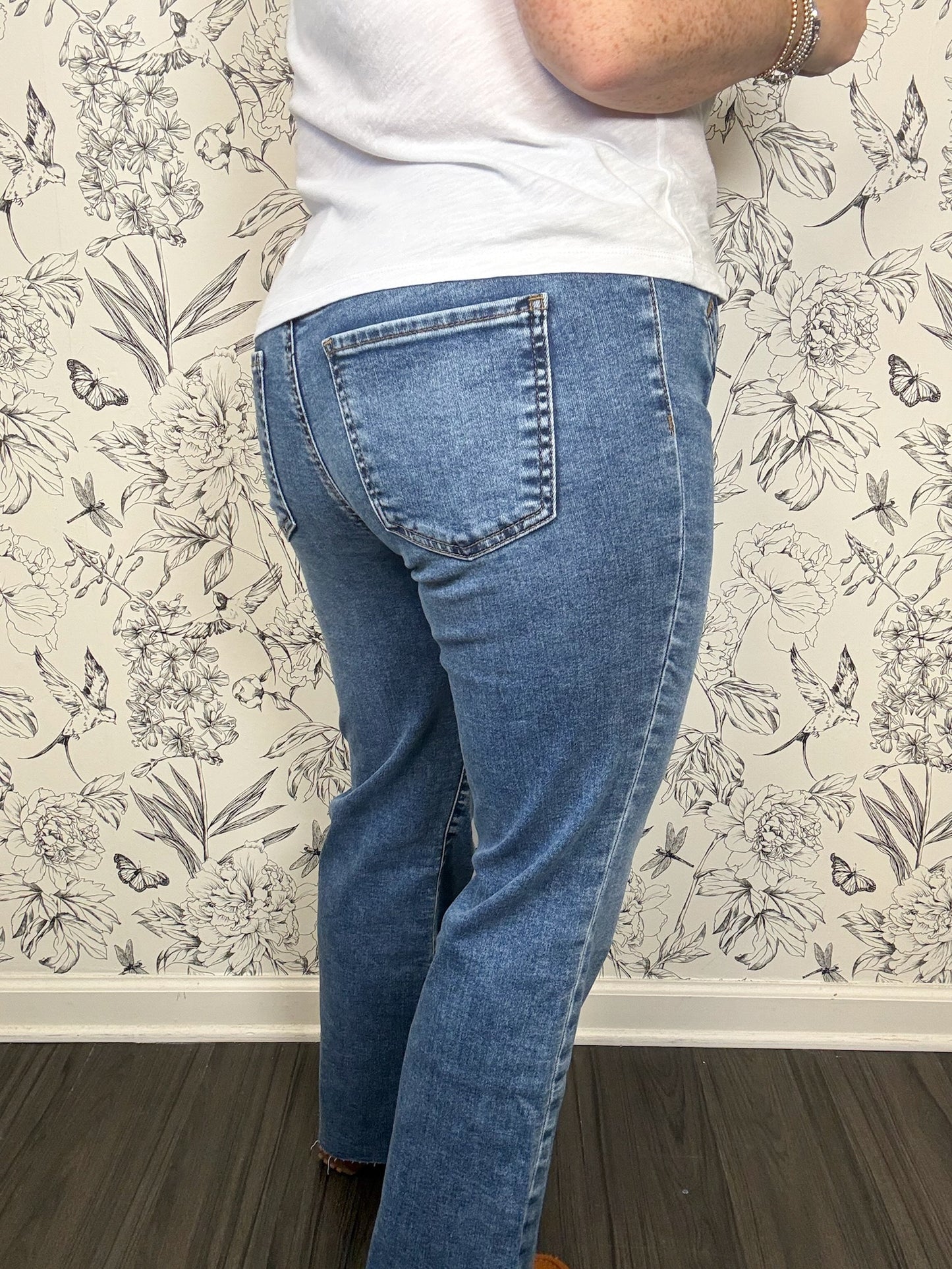 Kelsey Faux V-Welt Pockets