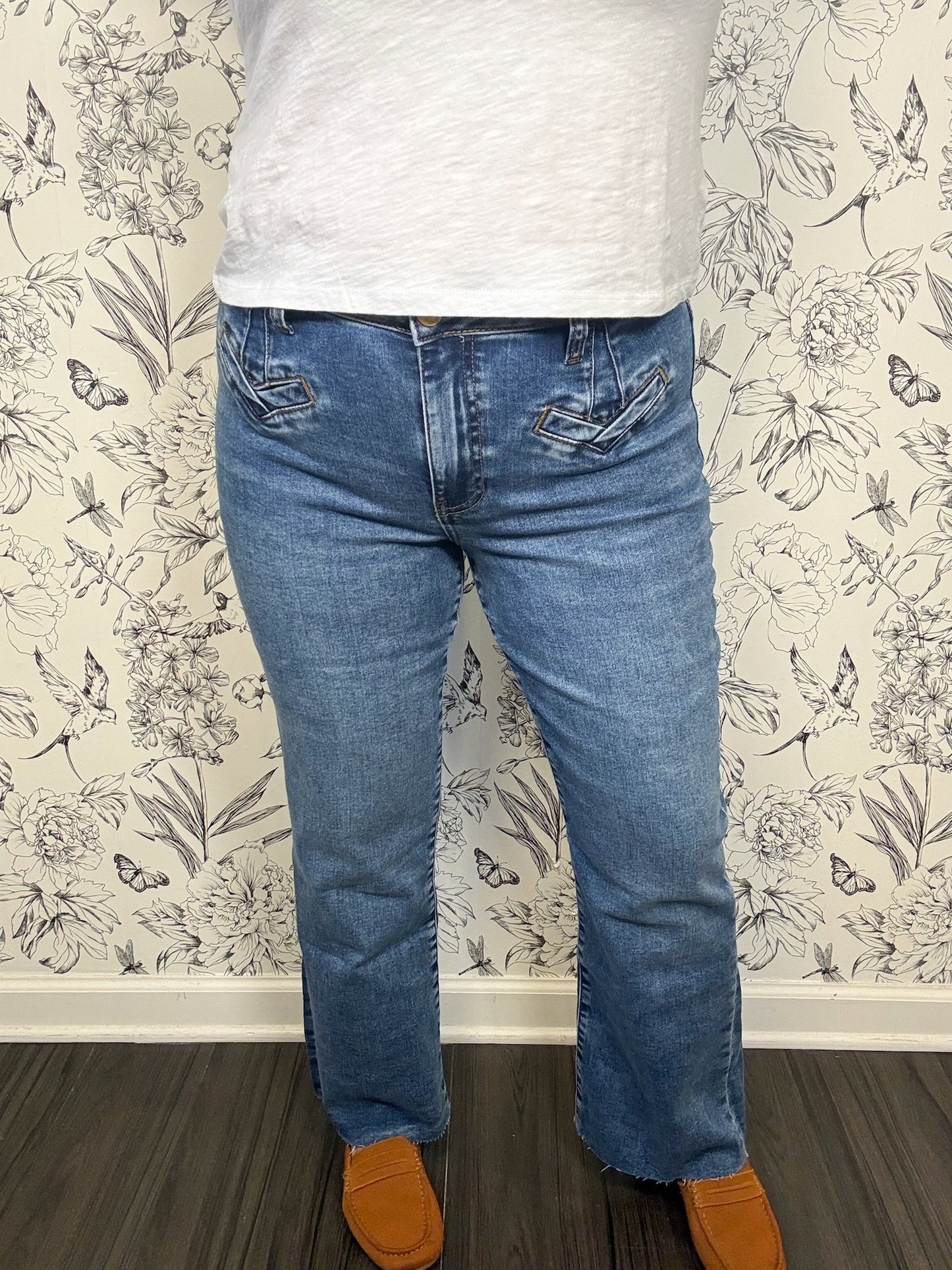 Kelsey Faux V-Welt Pockets