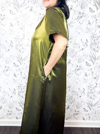 Mistletoe Martini Midi