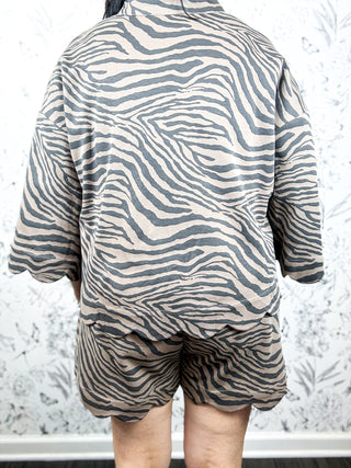 Tiger Theory Scalloped Shorts