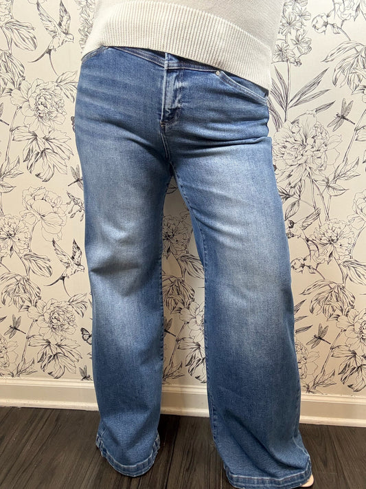 RISEN JEANS YOKED WIDE LEG HEART POCKETS