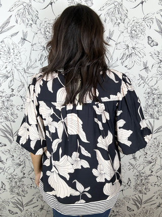 Magnolias at Midnight | Curvy