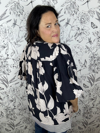 Magnolias at Midnight | Curvy