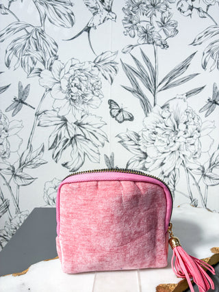 Travel Jewelry Pouch Light Pink, Zippered with Tassle, accordian style interior pocket, FINAL SALE