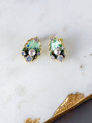 Vintage Oval Floral Pearl Earrings