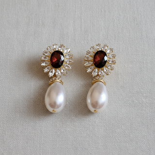 Bella Pearl Dangles