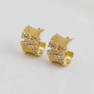 Irregular CZ C-Hoops