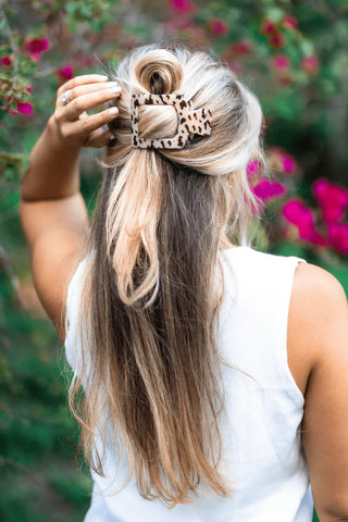 Teleties | Large Flat Square Hair Clip - Best & Co. Boutique