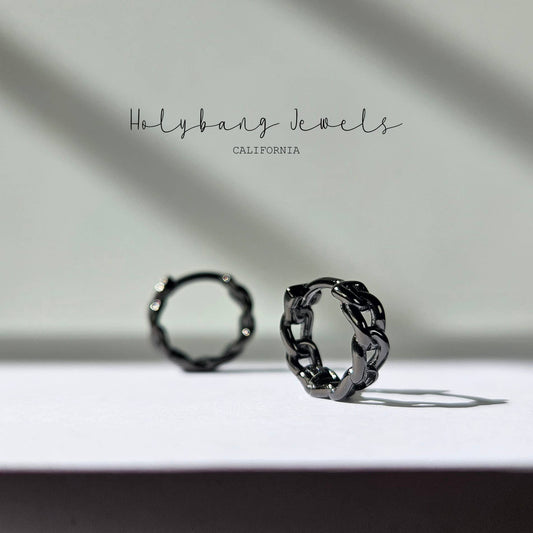 Black Chain Huggies - Best & Co. Boutique